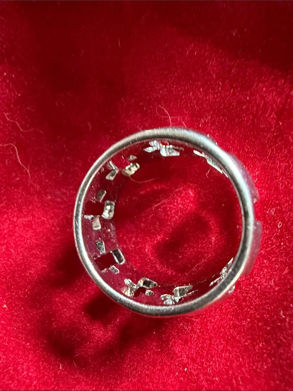 Silver Tone Men's Cross Cutout Ring, Size 7, (J0296)